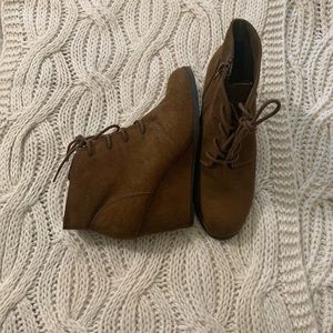 American Rag Wedge ankle lace up boots